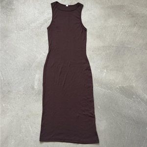 LAA 750 baby rib chocolate dress